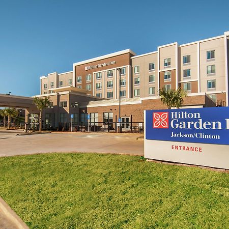Hilton Garden Inn Jackson/קלינטון מראה חיצוני תמונה