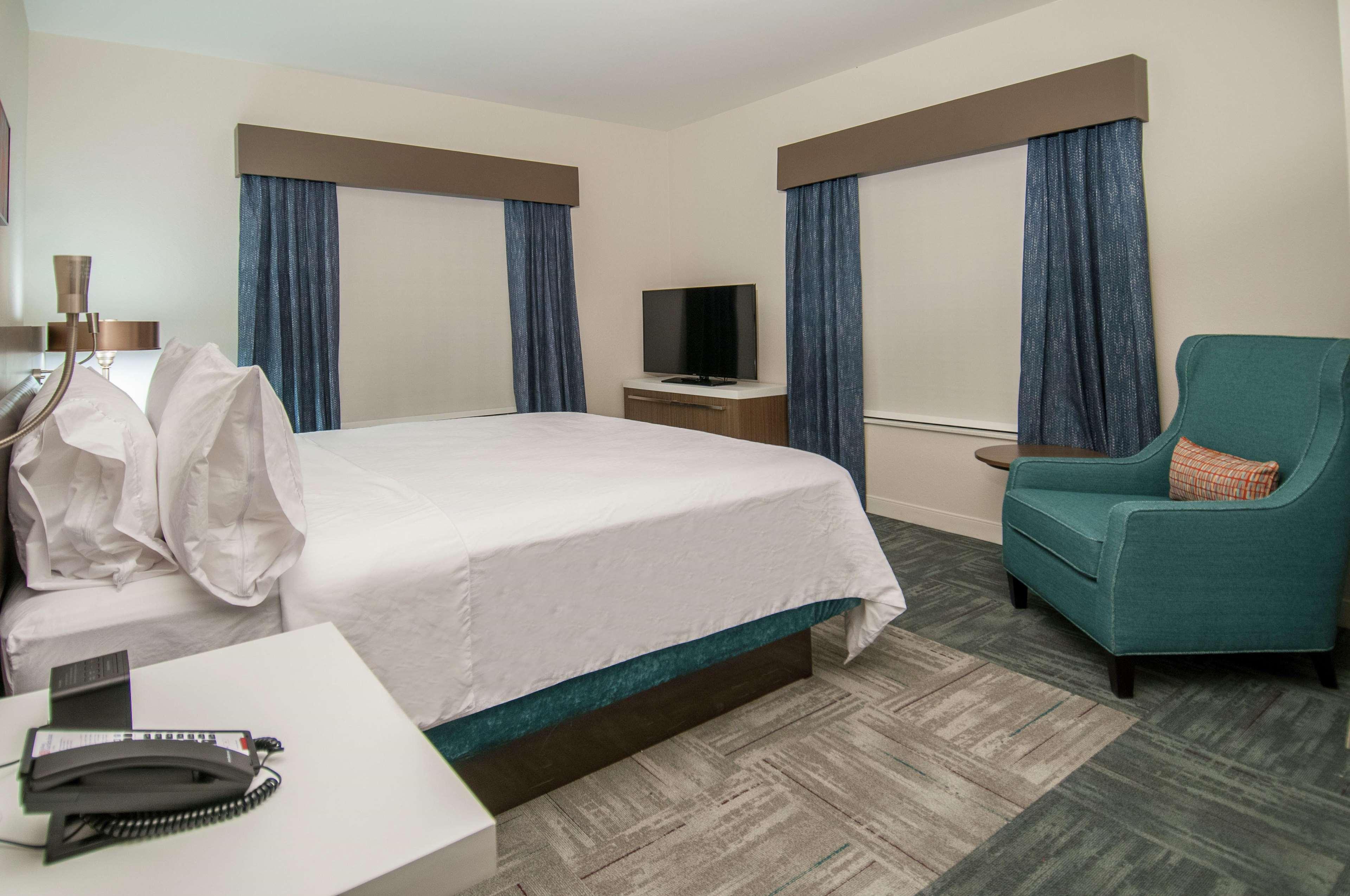 Hilton Garden Inn Jackson/קלינטון מראה חיצוני תמונה