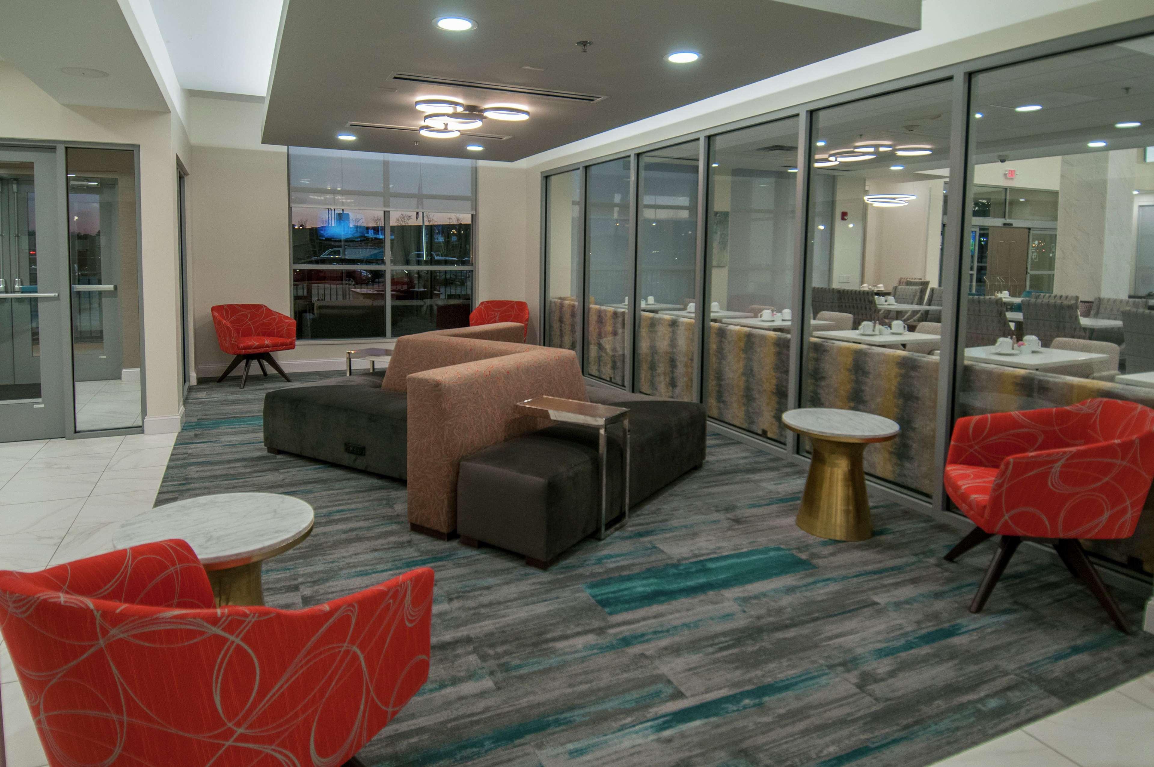Hilton Garden Inn Jackson/קלינטון מראה חיצוני תמונה