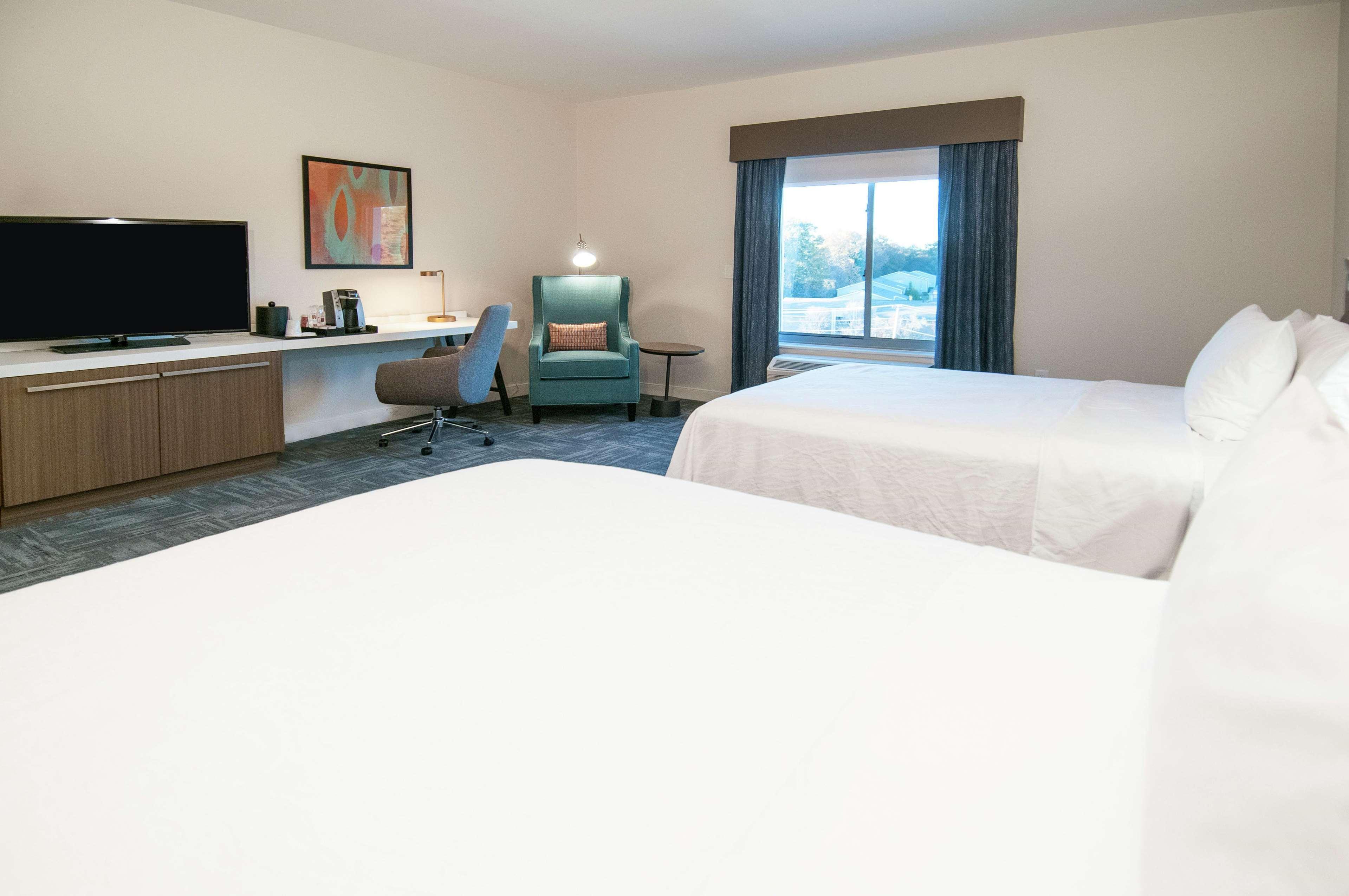 Hilton Garden Inn Jackson/קלינטון מראה חיצוני תמונה