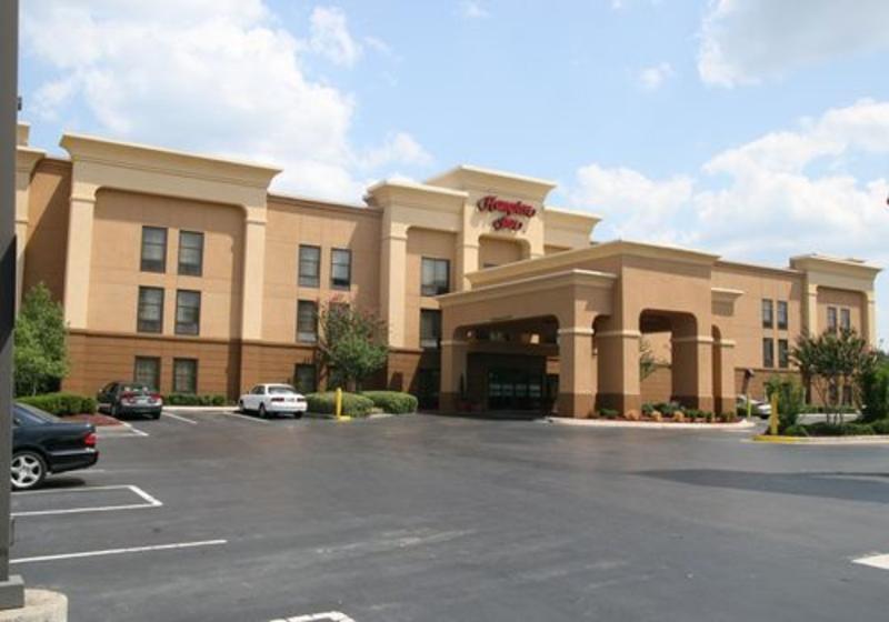 Hilton Garden Inn Jackson/קלינטון מראה חיצוני תמונה